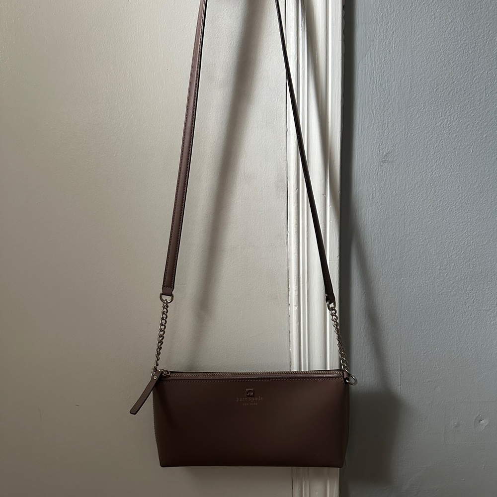 Kate Spade Weller Street Declan Dusk Cityscape Crossbody bag. Retails $248 - Picture 2 of 10